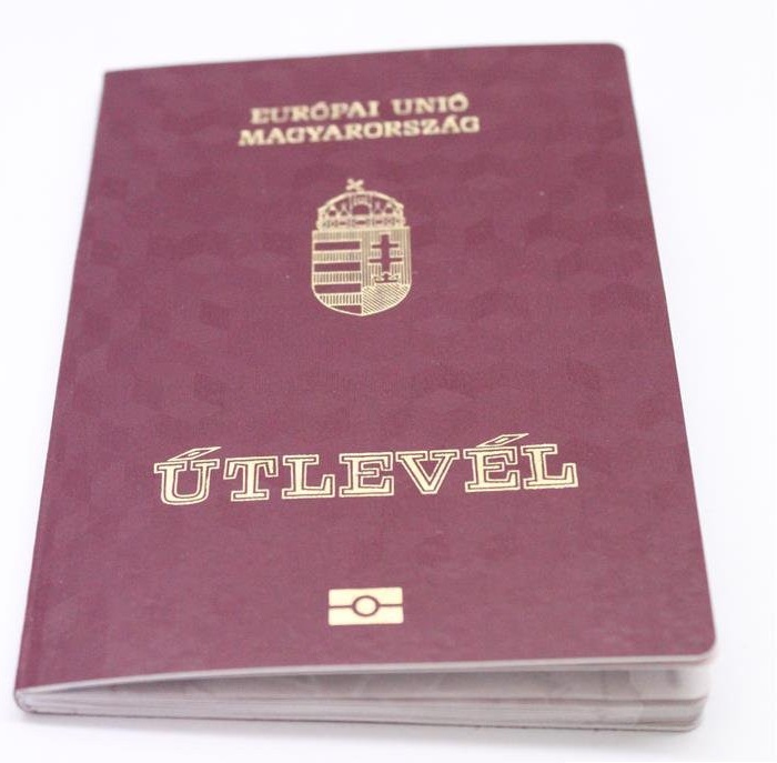 Magyar útlevél
