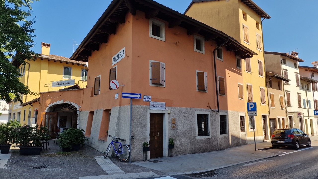 Pizzeria alla lampara Udine
