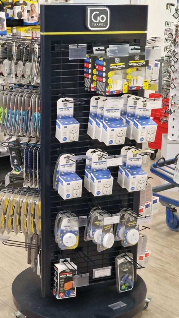 Málta repülőtér konnektor átalakító