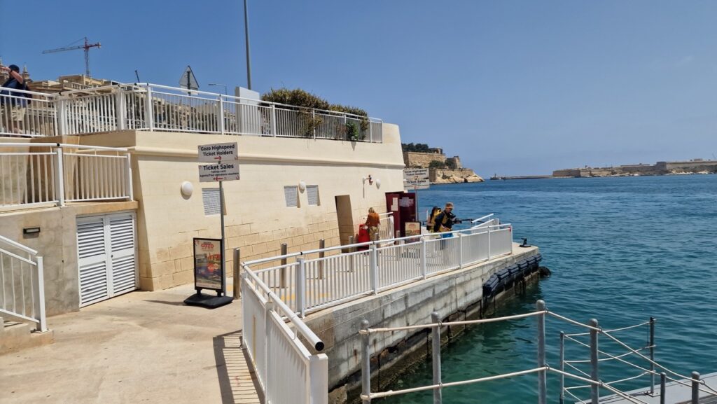 Gozo gyorskomp kikötő Valletta