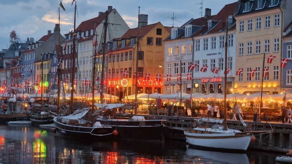 Nyhavn naplementekor