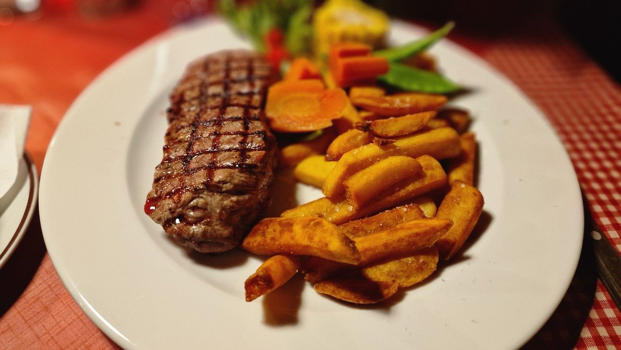 Løjtehus étterem steak