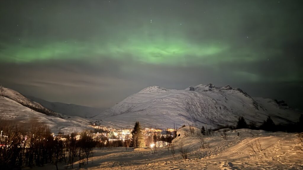 Északi fény Ersfjordbotn