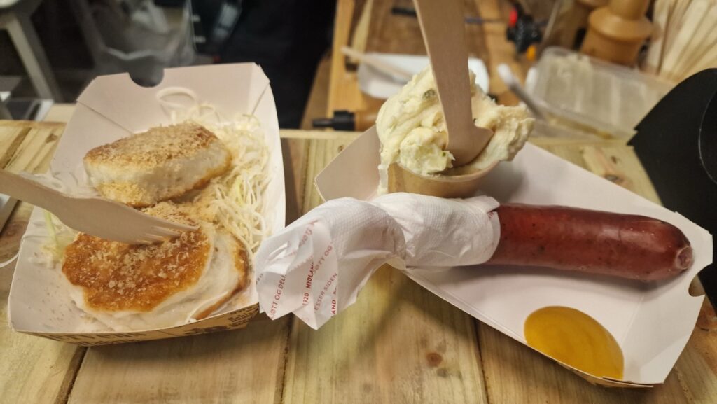 Helyi ételek a Tromsø karácsonyi vásárban