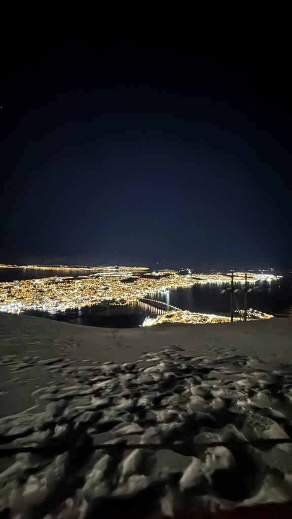 Tromsø a Fjellheisenről