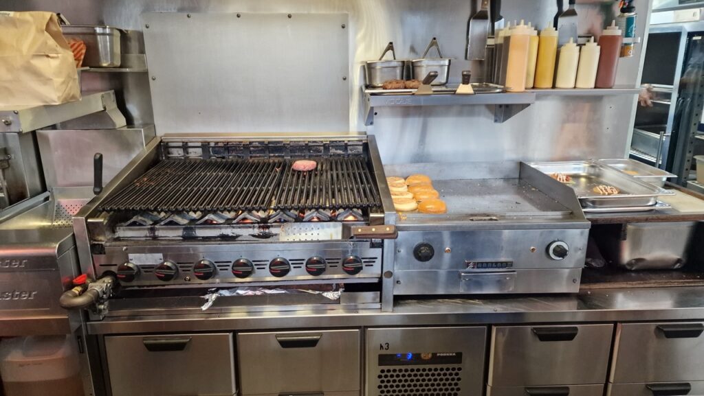 Tommi's Burger Joint grill