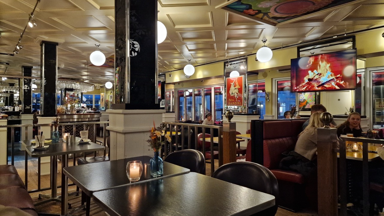 Hillerød Cafe Valentin belülről